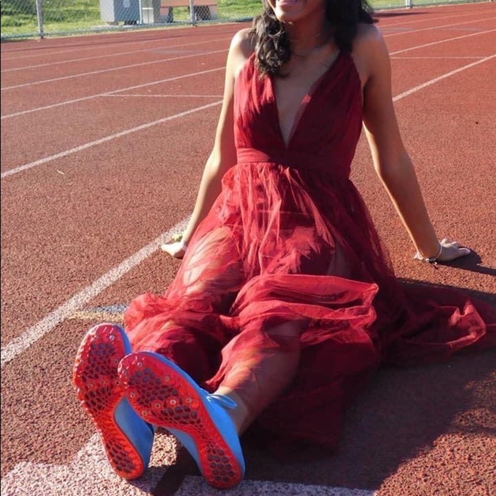 Gorgeous burgundy dress
